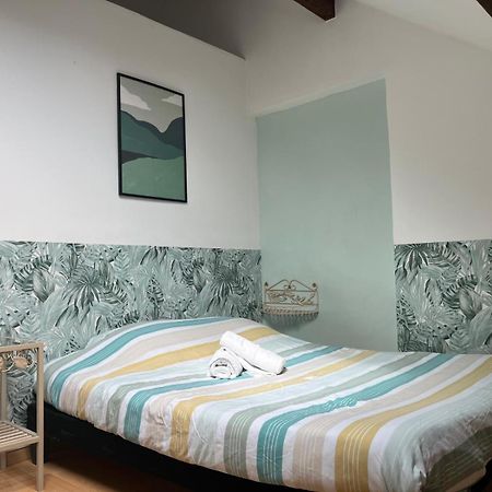 3 Pieces Calme, Terrasse Et Parking Prive Apartment Courcouronnes Ngoại thất bức ảnh