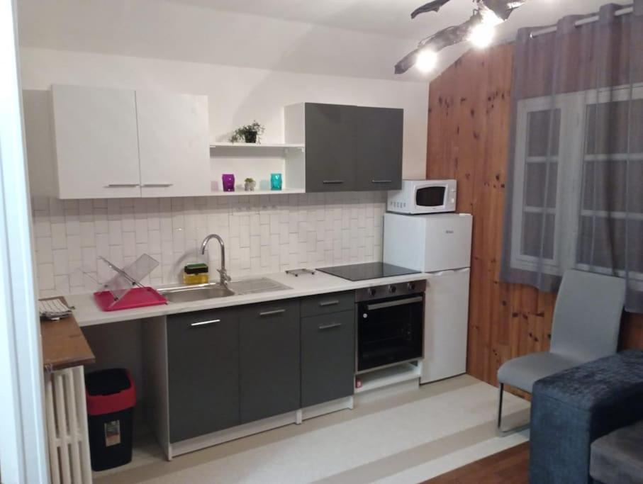 3 Pieces Calme, Terrasse Et Parking Prive Apartment Courcouronnes Ngoại thất bức ảnh